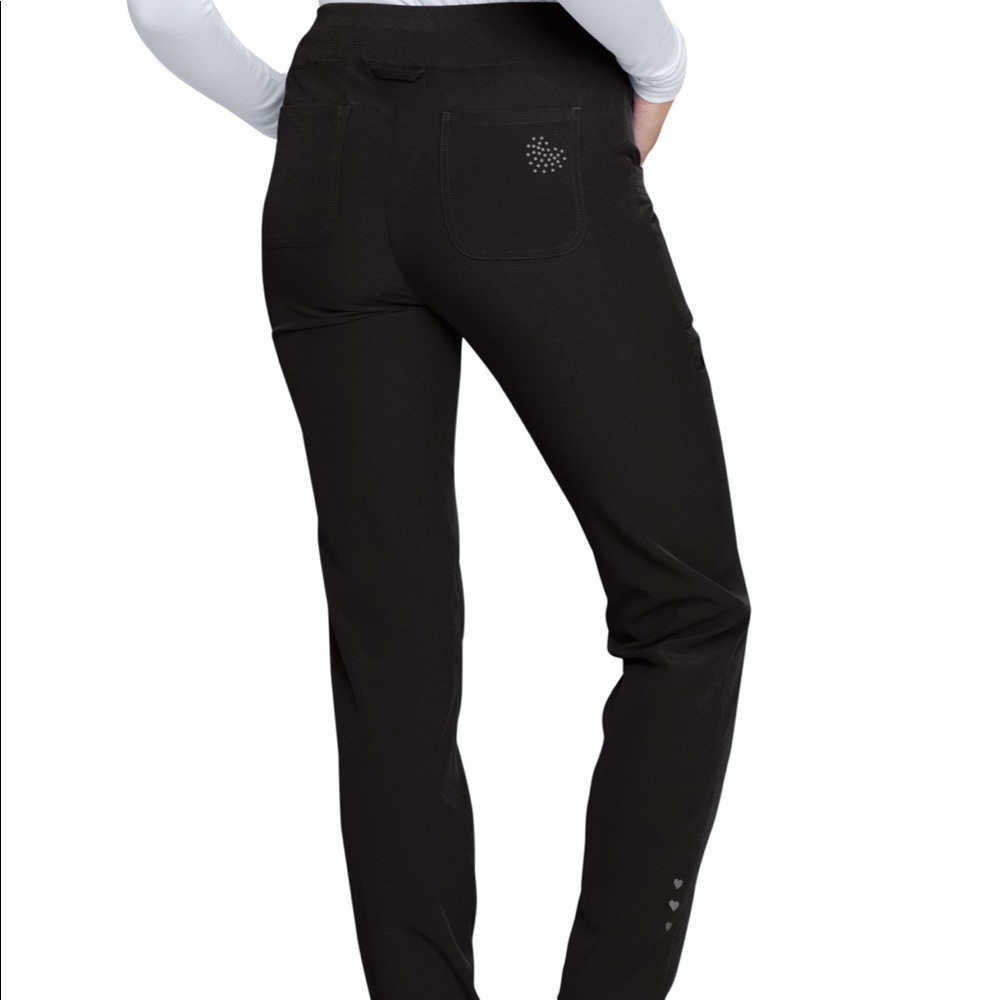 Heart and Soul Jogger Scrubs